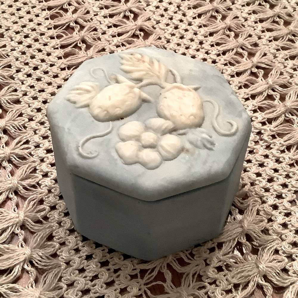 Vintage blue and white soapstone trinket lidded Decorative Box